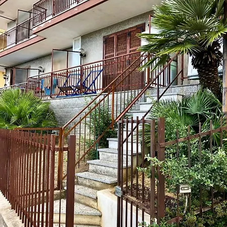 Casa Lara Costarainera San Lorenzo al Mare